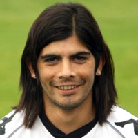 エベル・バネガ