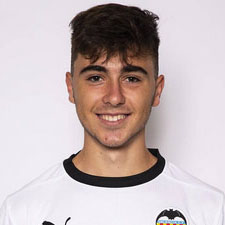 イサン・リナレス