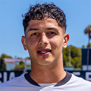 ワーレン・マドリガル